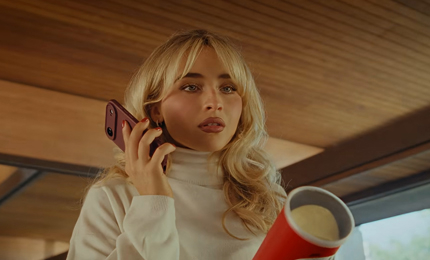 Обложка к новости "Появились слухи про фит Мадонны и Сабрины Карпентер"